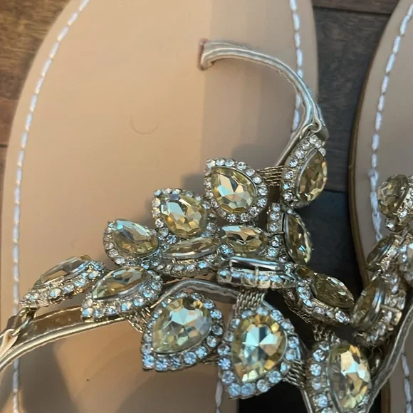 Sandals - Picture 4 of 5